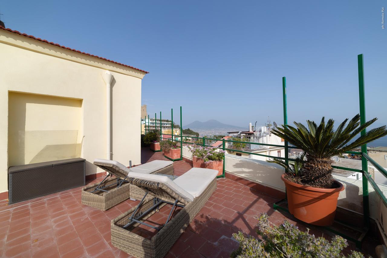 Una Terrazza Sul Golfo เนเปิลส์ ภายนอก รูปภาพ